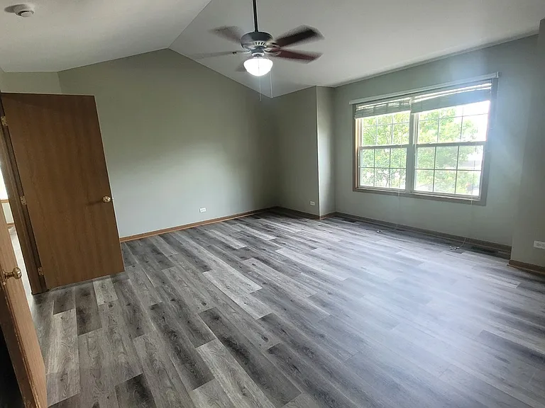 156 Castlewood Ct #156 — Photo 19