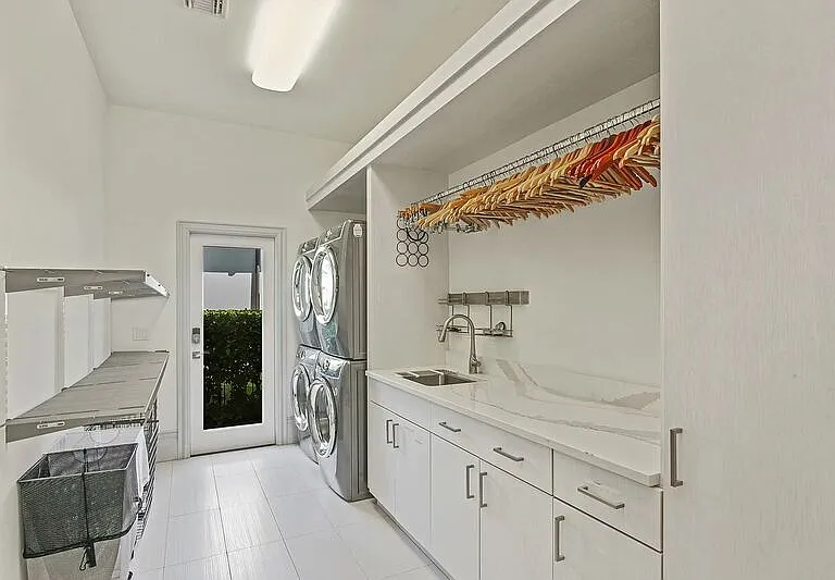 10372 Kensington Shore Dr — Photo 28