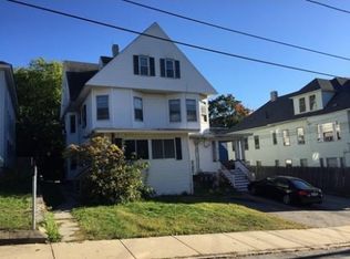 10 Custer St, Lawrence, MA 01841