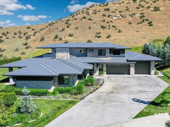 520 E Clubview Dr, Boise, ID 83702
