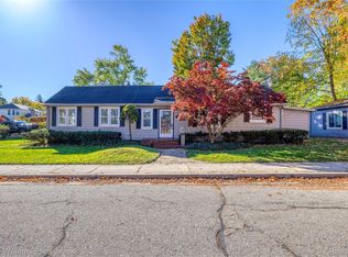 339 N Castell Ave, Rochester, MI 48307