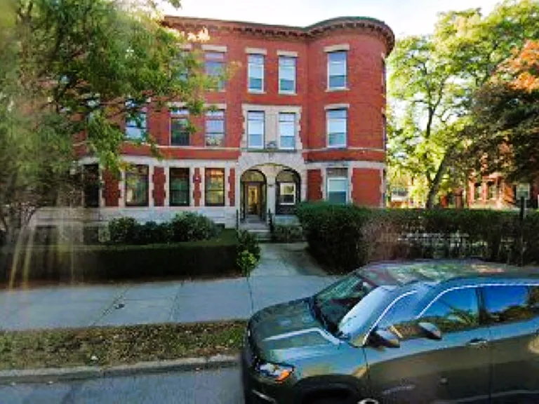 1871-1872 Beacon St #3 — Photo 10