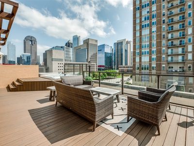 2300 Leonard St APT 503, Dallas, TX, 75201