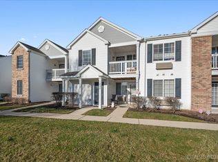 1427 McClure Rd #1427, Aurora, IL 60505