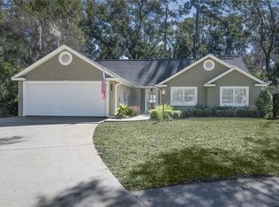 110 Long Point Dr, Saint Simons Island, GA 31522