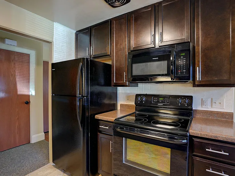 4918 Ascot Ln #2 — Photo 5