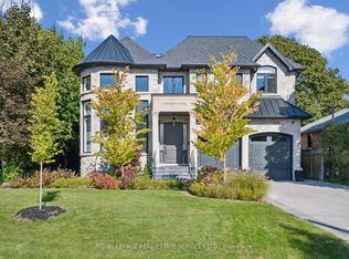 14 Westglen Cres, Toronto, ON M9B 4R1