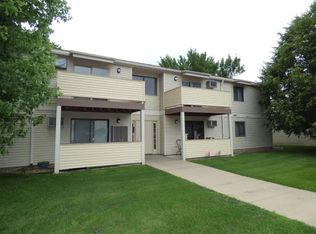 2204 Valleyhigh Dr NW #D104, Rochester, MN 55901
