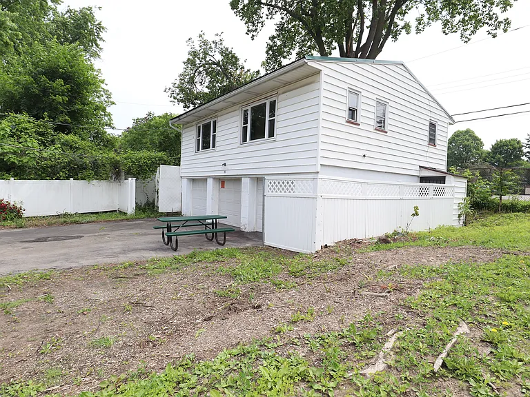 80 Shirley St — Photo 14