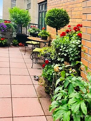 Rented by Brown Harris Stevens | media 25