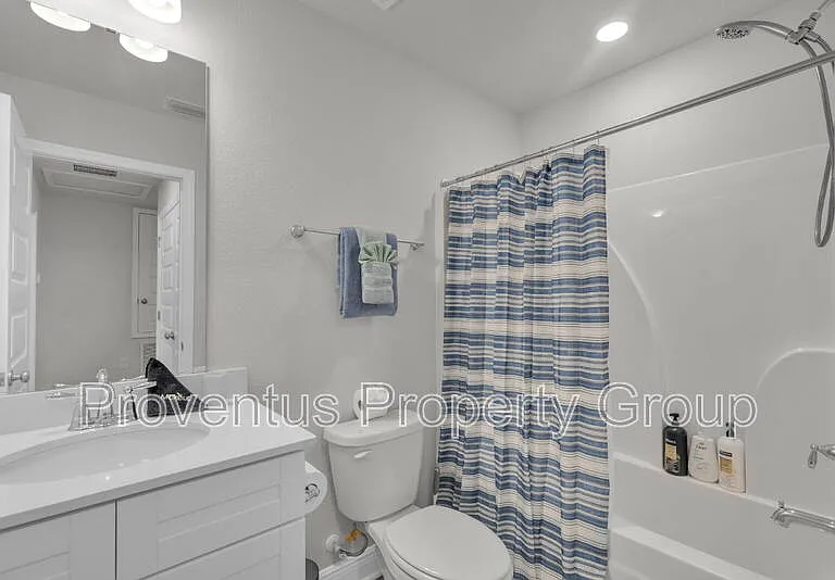 5724 Sandy Walk St — Photo 17
