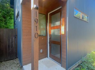 1910 Haskell St #B, Austin, TX 78702