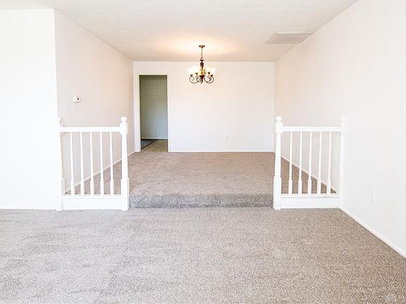 4th image of 505 Vaniman Ave