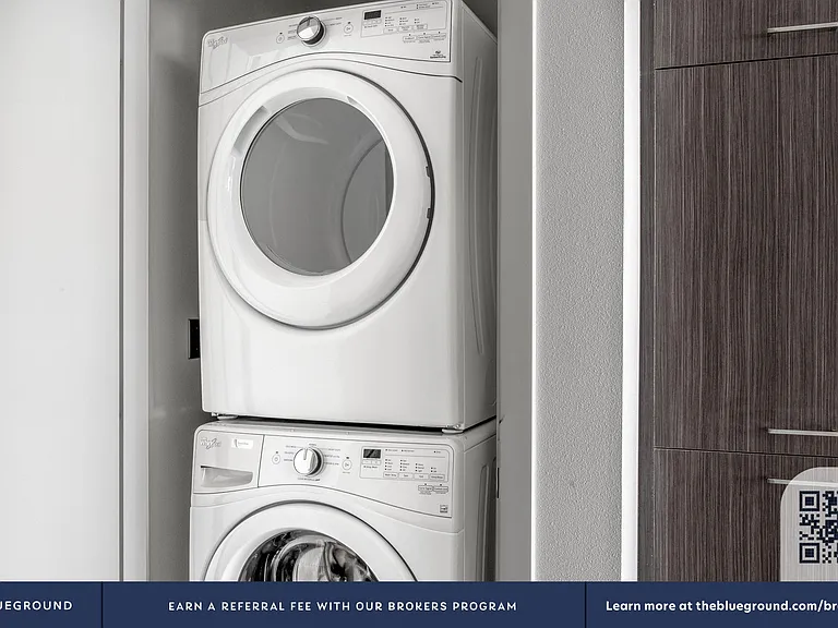 Washer/Dryer in Apartment