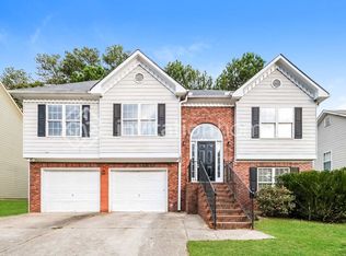 421 Oak Vista Ct, Lawrenceville, GA 30044