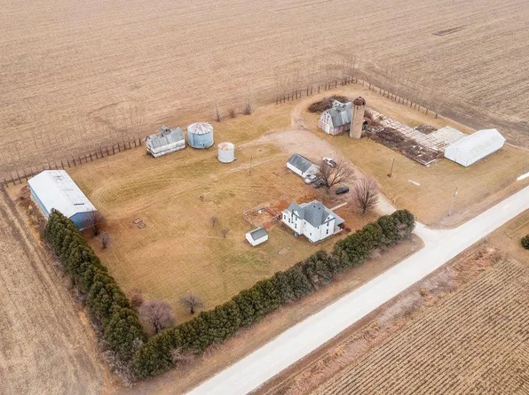 1665 Navaho Ave, Tripoli, IA 50676
