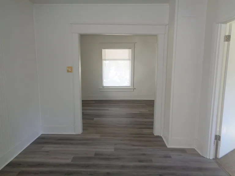 1140 N 25th St — Photo 2