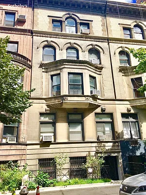 Rented by Sotheby's International Realty | media 13