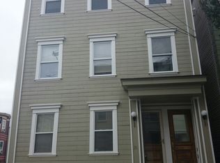 21 Mercer St #3, South Boston, MA 02127