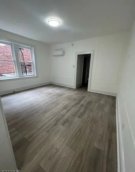 412-416 Bloomfield Ave #22 — Photo 12
