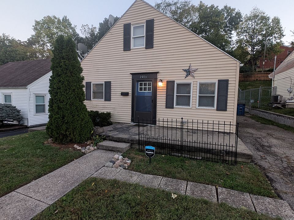 1st image of 2016 Deanwood Ave