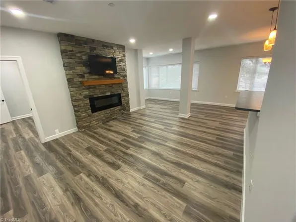 2323 Bermuda Vlg, Bermuda Run, NC 27006