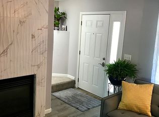 19152 E Wyoming Pl APT 102, Aurora, CO 80017