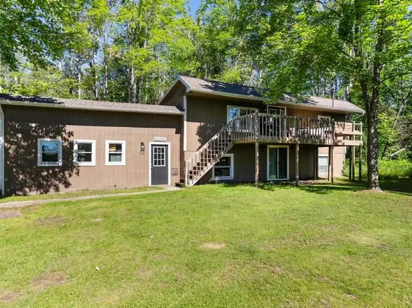 1965 W Conway Rd, Harbor Springs, MI 49740