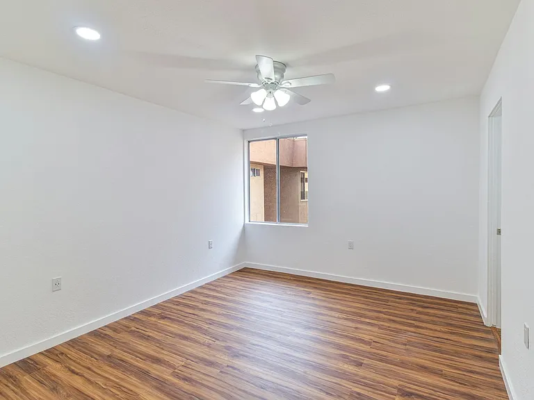 400 N Sunrise Way #264 — Photo 15