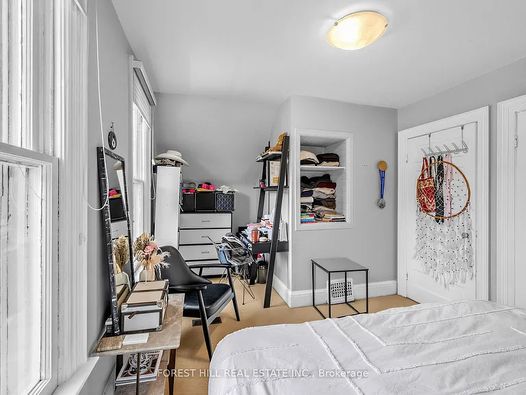 401 Balliol St — Photo 23