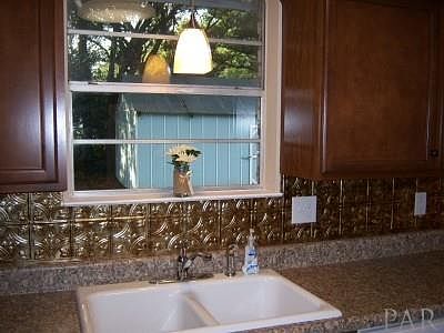 5th image of 7016 Glendora St