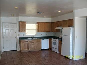 2nd image of 194 W 4th St #1