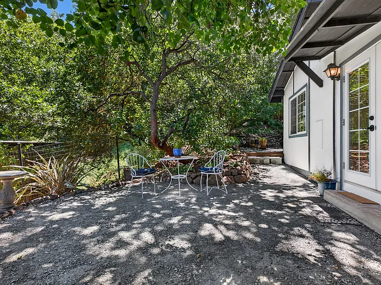 16 El Rincon — Photo 7