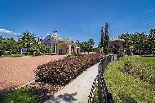 2nd image of 1830 Brentwood Ct #1830