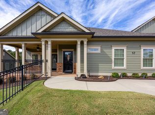 57 Cedarcrest Village Ln, Acworth, GA 30101