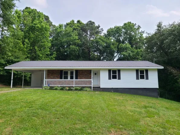 211 Whitmire Cir, Tunnel Hill, GA 30755