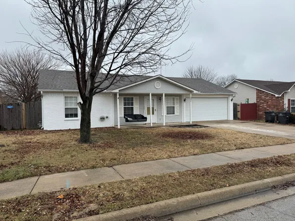 521 NE Fenway Ave, Bartlesville, OK 74006