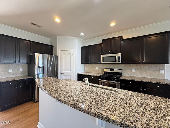 4th image of 8017 Matinvesi St