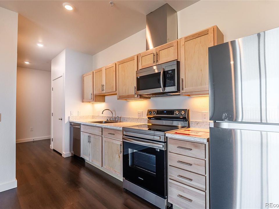 2nd image of 5702 N Central Park Boulevard Bldg 5 #119