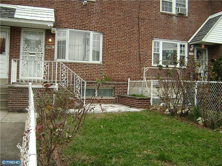 1st image of 2741 McKean St