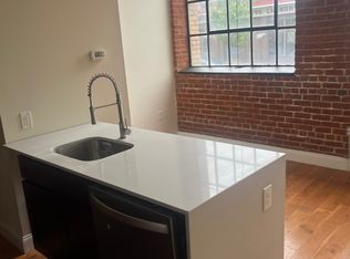 146 N 10th St #1, Allentown, PA 18102