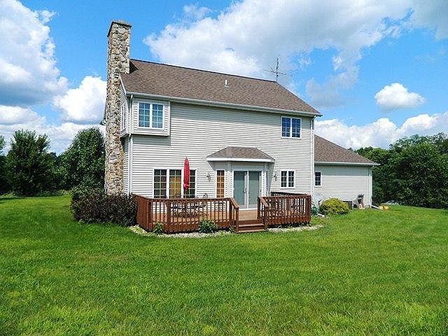 2nd image of 26020 Peavine St