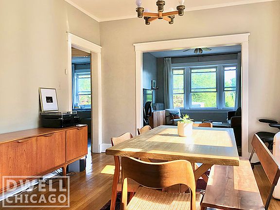 5th image of 2700 N Sacramento Ave #3010-3