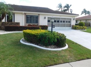 1625 Woodmar Dr, Sun City Center, FL 33573