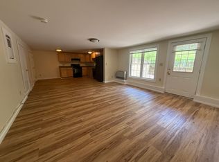 2625 Waterbury Rd APT 4, Stowe, VT 05672