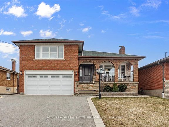 4th image of 91 Macleod St