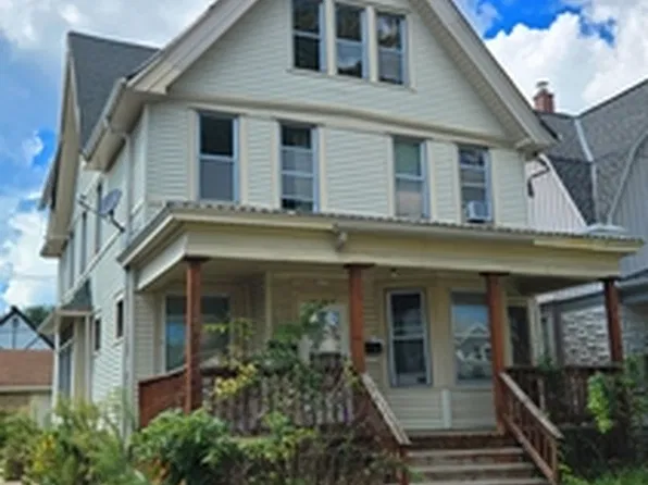 1559 S 81st St Room 5, Milwaukee, WI 53214