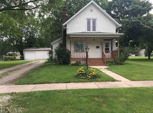 211 S 3rd Ave, Chenoa, IL 61726