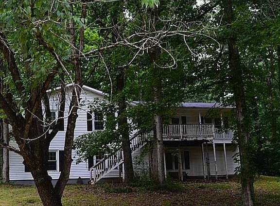 3rd image of 433 Riverlake Ct