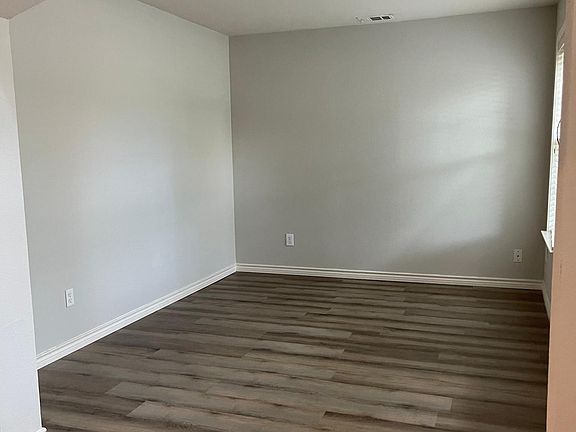 5th image of 11247 Plainview Dr